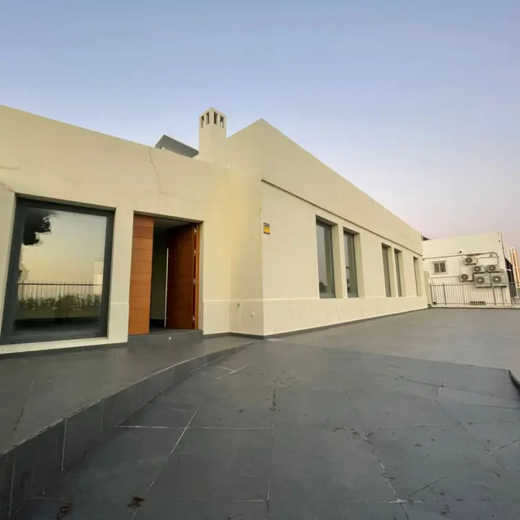 Sale of office in Marbella