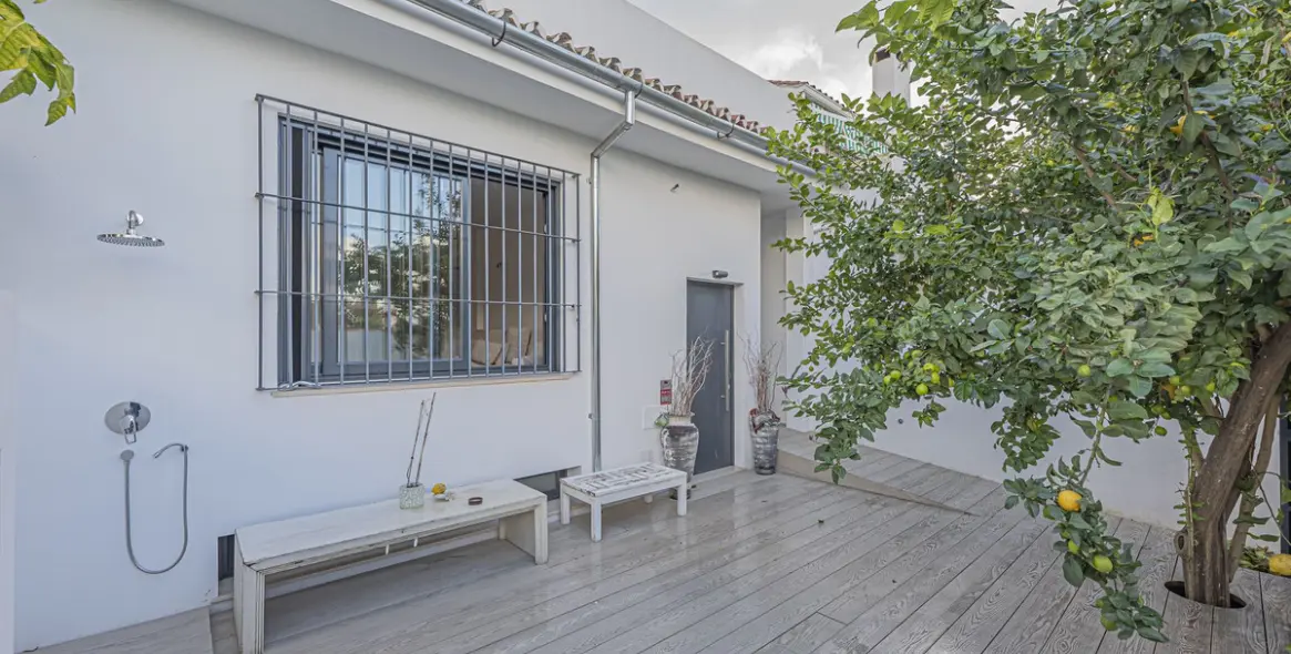 Sale of townhouse in San Pedro de Alcántara 2