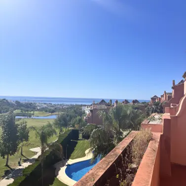Sale of townhouse in Estepona