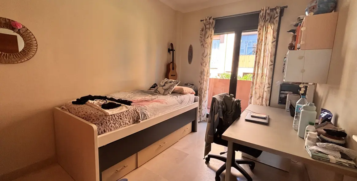 Sale of townhouse in Estepona 10