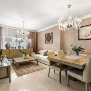 Venta de apartamento en planta baja en Benahavís