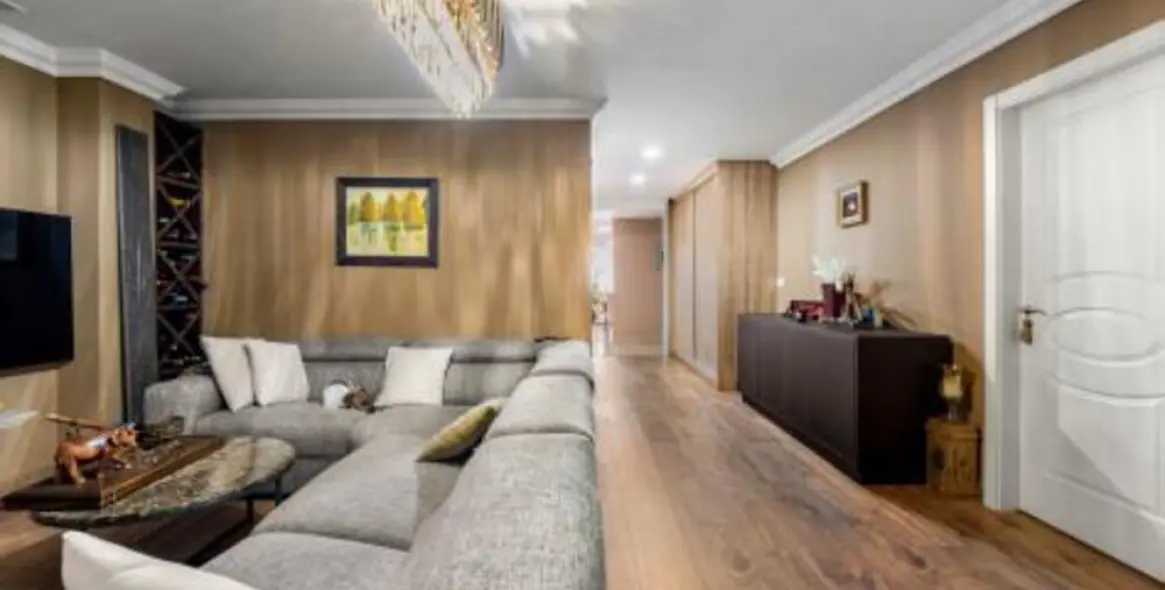 Venta de apartamento en planta baja en Benahavís 13