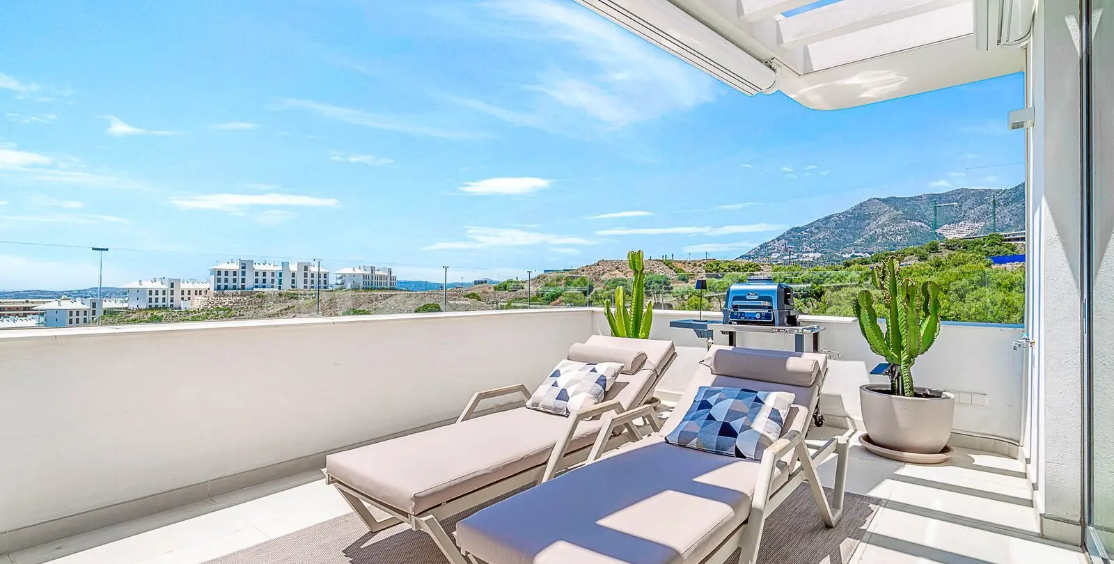 Venta de ático dúplex en Fuengirola 5