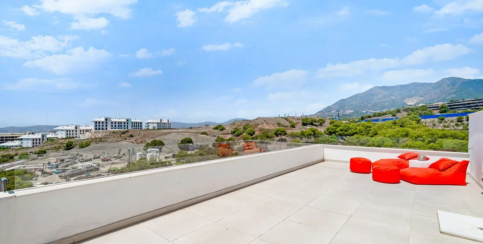 Venta de ático dúplex en Fuengirola 9