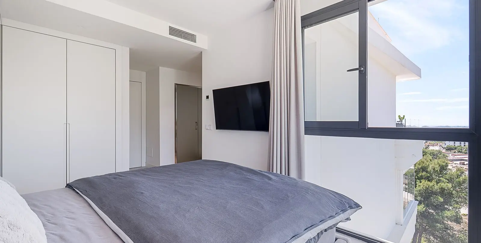 Venta de ático dúplex en Fuengirola 28