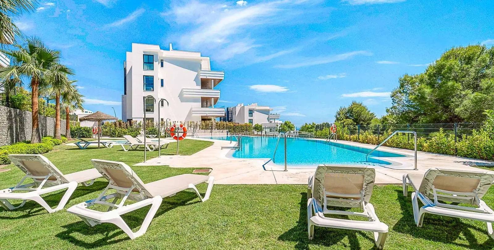 Venta de ático dúplex en Fuengirola 41