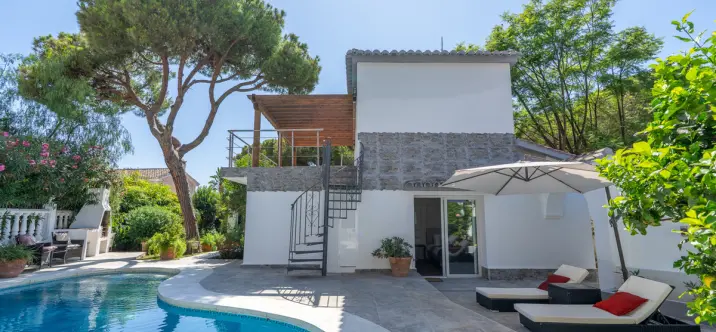 Venta de villa independiente en Marbesa 1