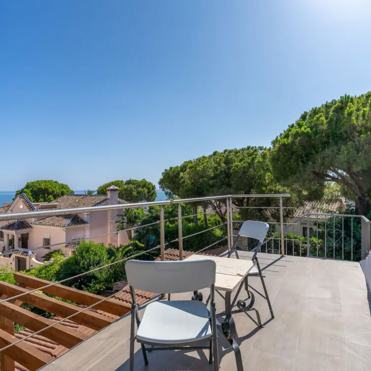 Sale of detached villa in Marbesa