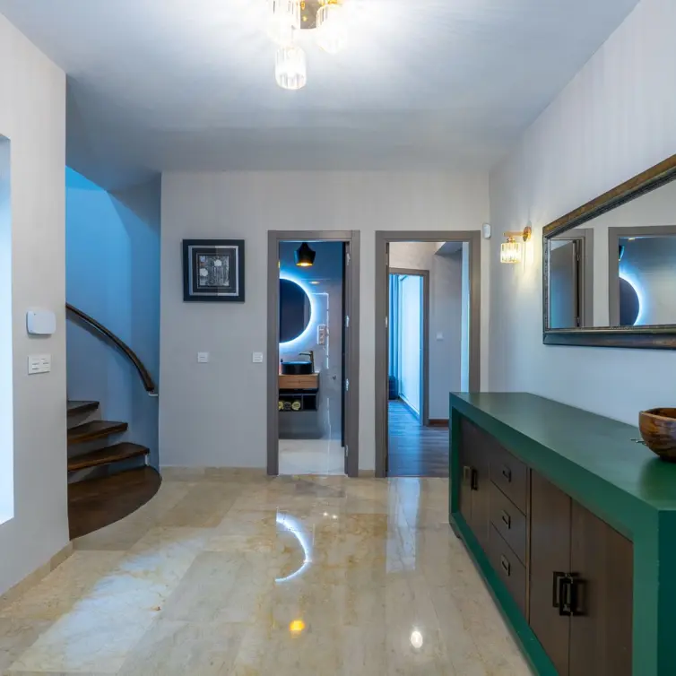 Sale of detached villa in Marbesa