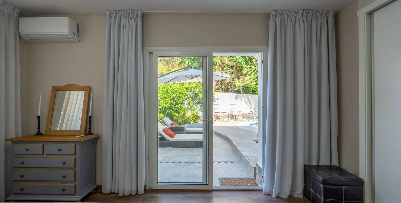 Venta de villa independiente en Marbesa 21