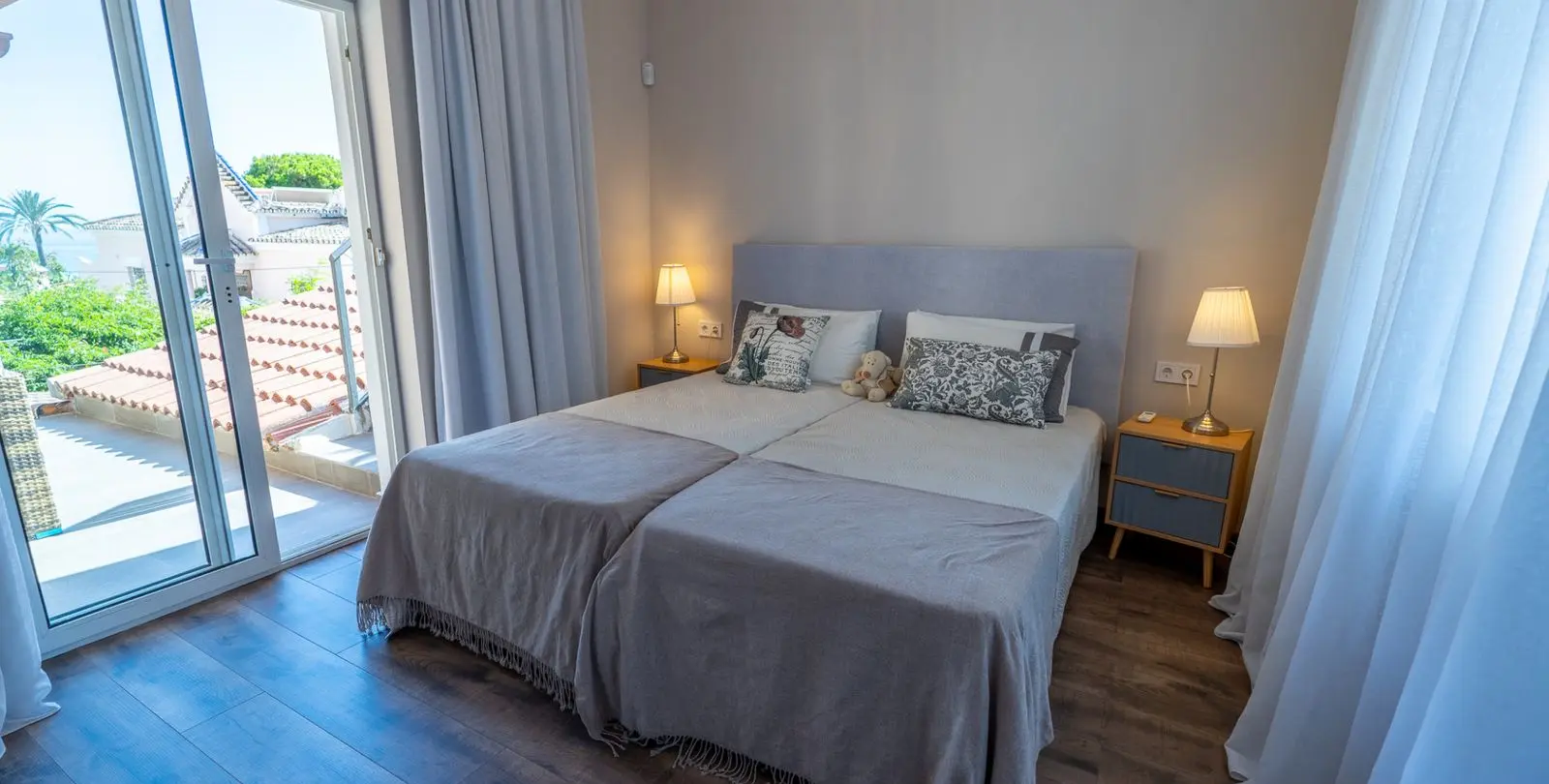 Venta de villa independiente en Marbesa 31