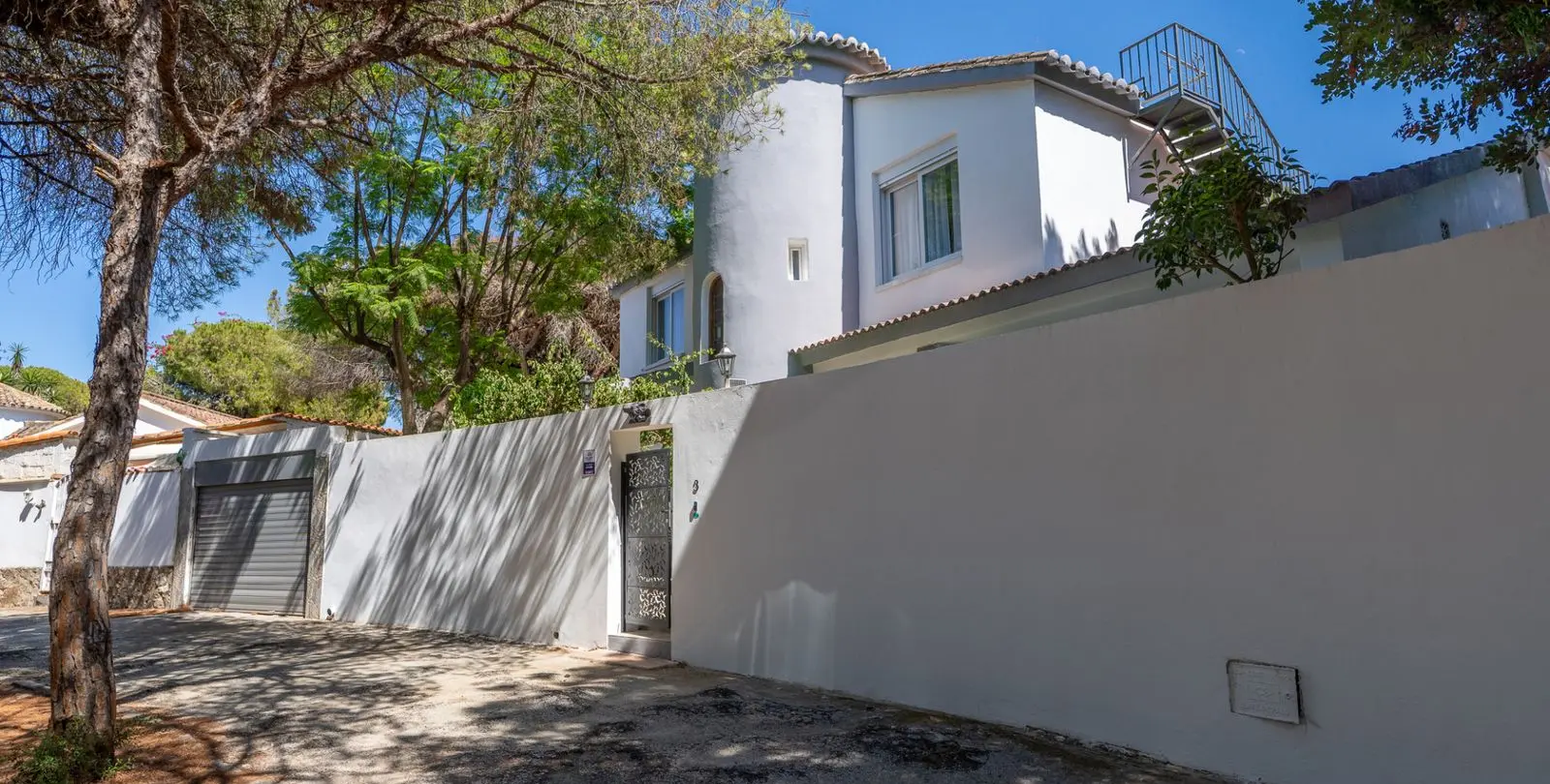 Venta de villa independiente en Marbesa 49