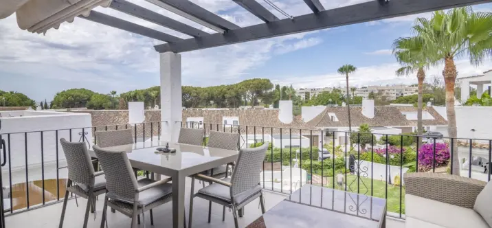 Venta de ático dúplex en Puerto Banús 0