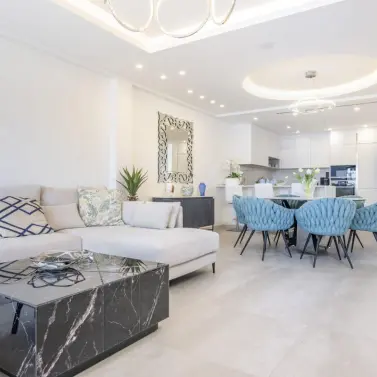 Venta de ático dúplex en Puerto Banús
