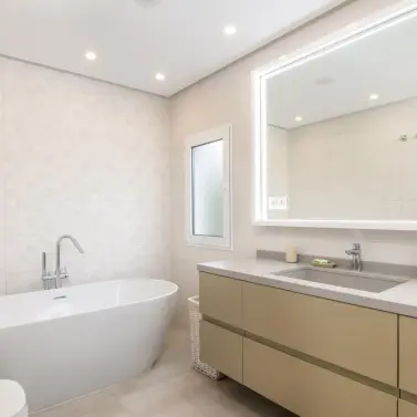 Venta de ático dúplex en Puerto Banús