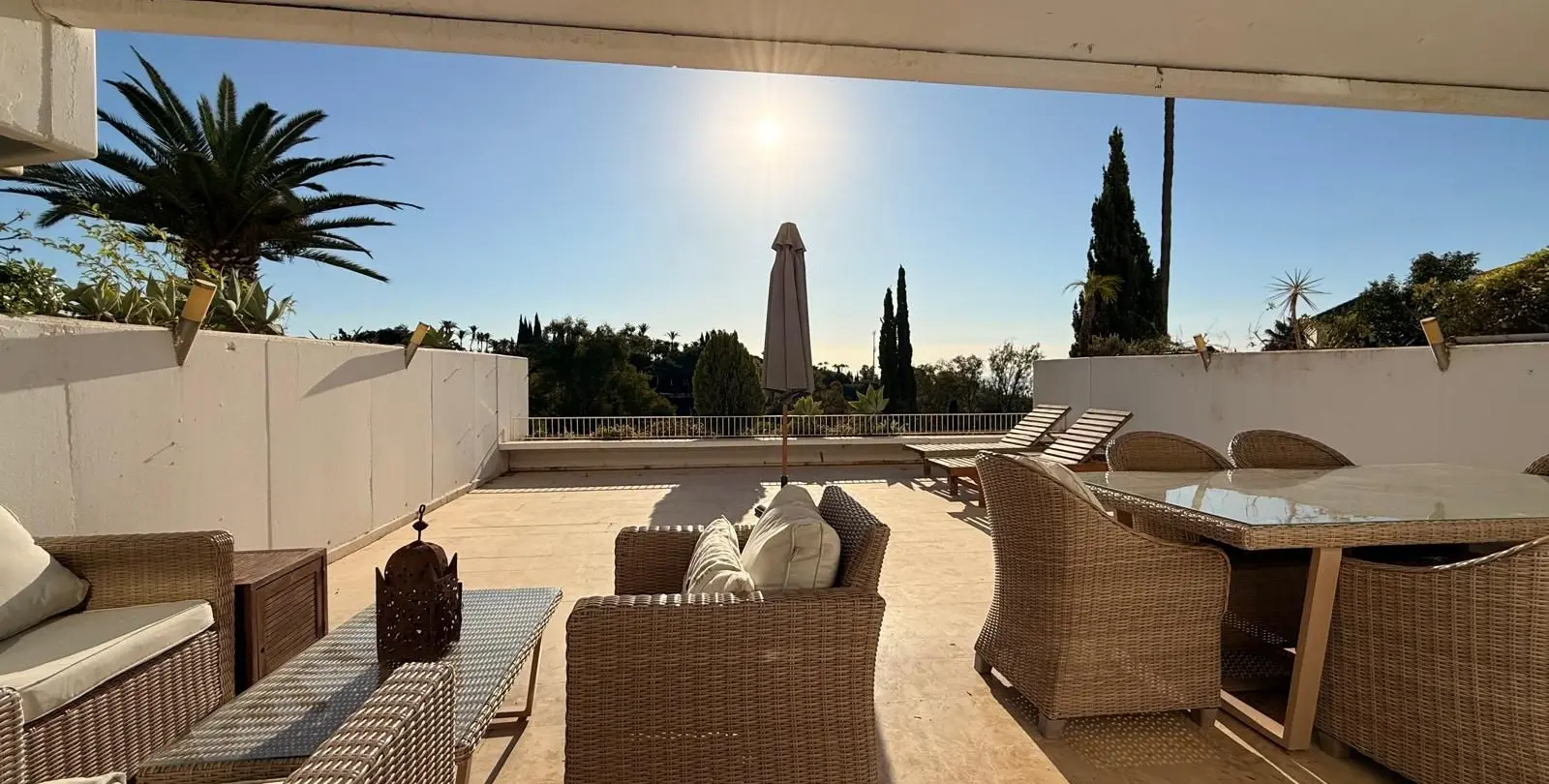 Sale of ground floor apartment in The Golden Mile 19