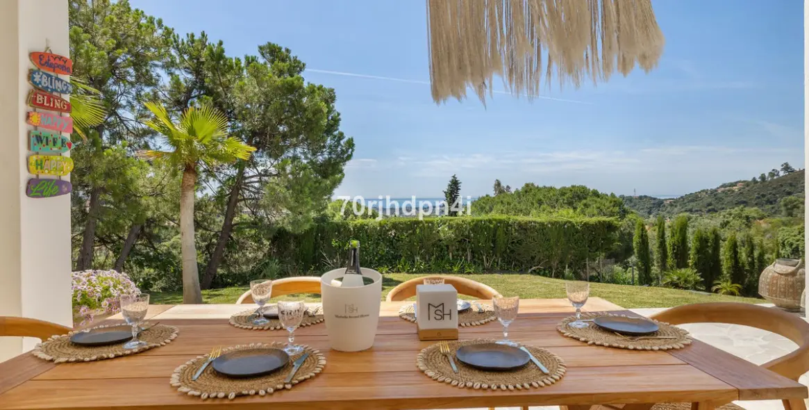 Sale of detached villa in Estepona 133