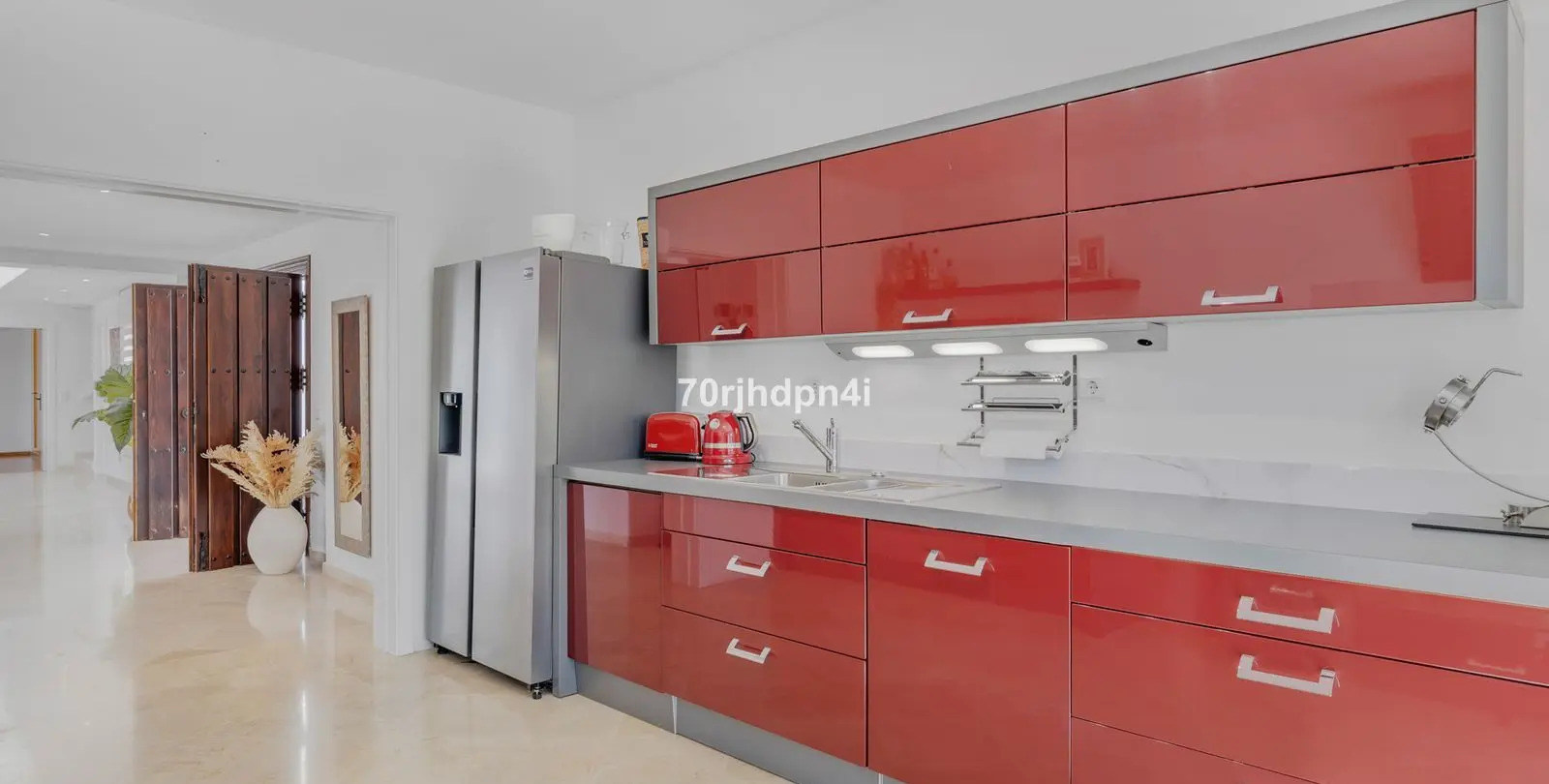 Продажа  отдельно стоящей виллы в Estepona 31