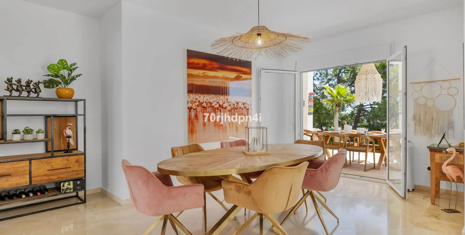 Продажа  отдельно стоящей виллы в Estepona 48