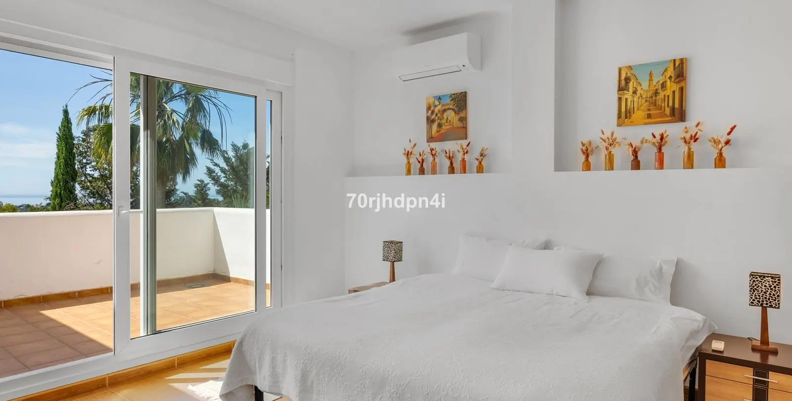 Продажа  отдельно стоящей виллы в Estepona 61