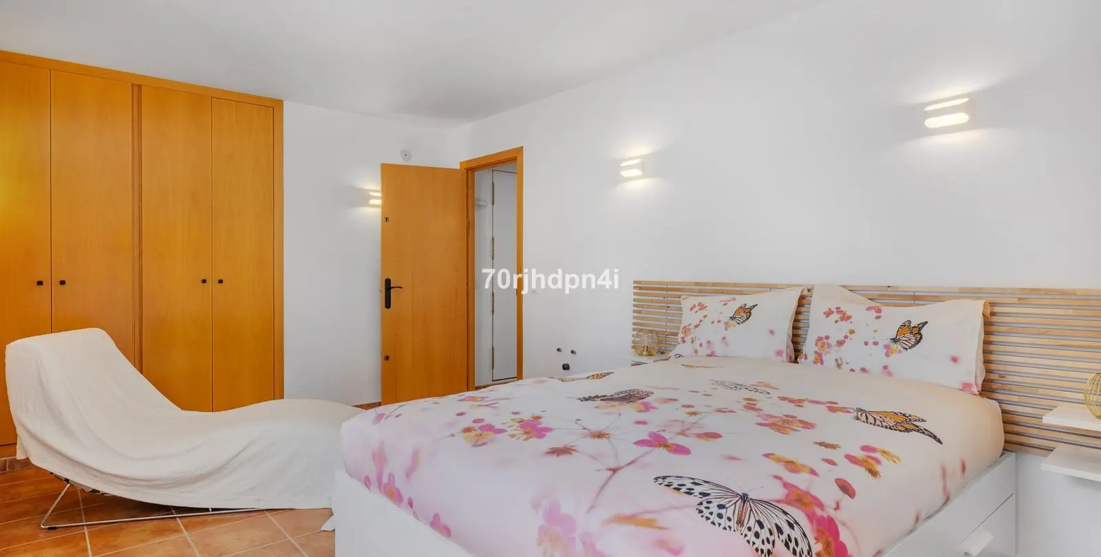 Продажа  отдельно стоящей виллы в Estepona 72