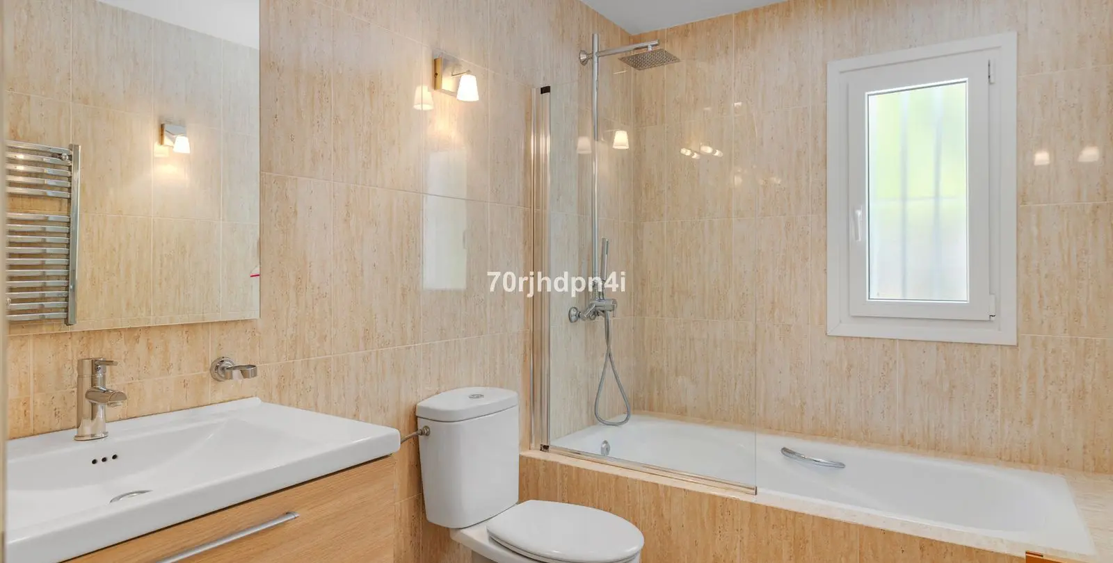 Продажа  отдельно стоящей виллы в Estepona 74