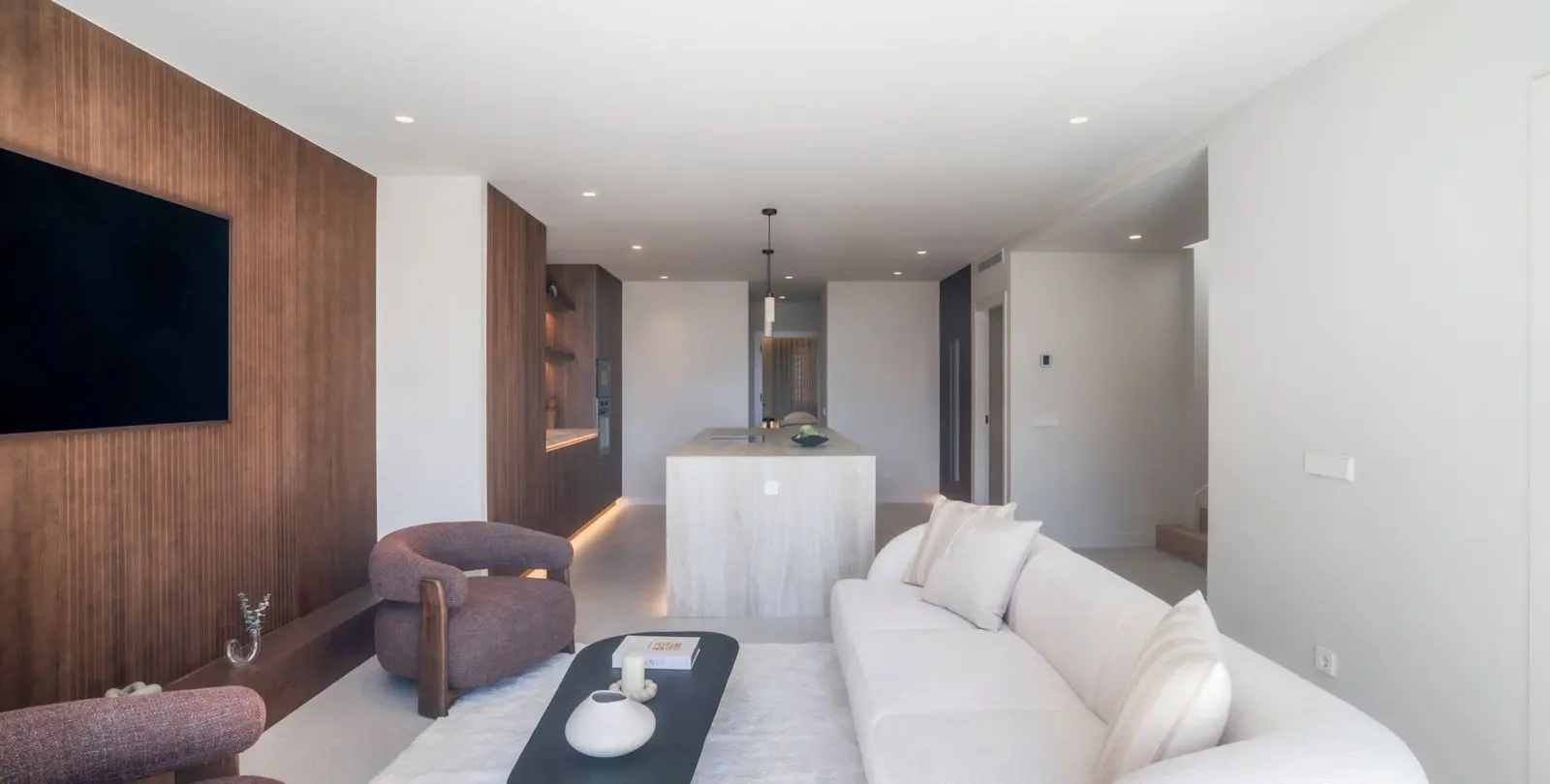 Sale of penthouse duplex in Nueva Andalucía 29