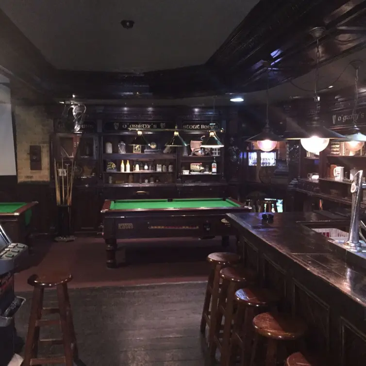 Sale of bar in Puerto Banús
