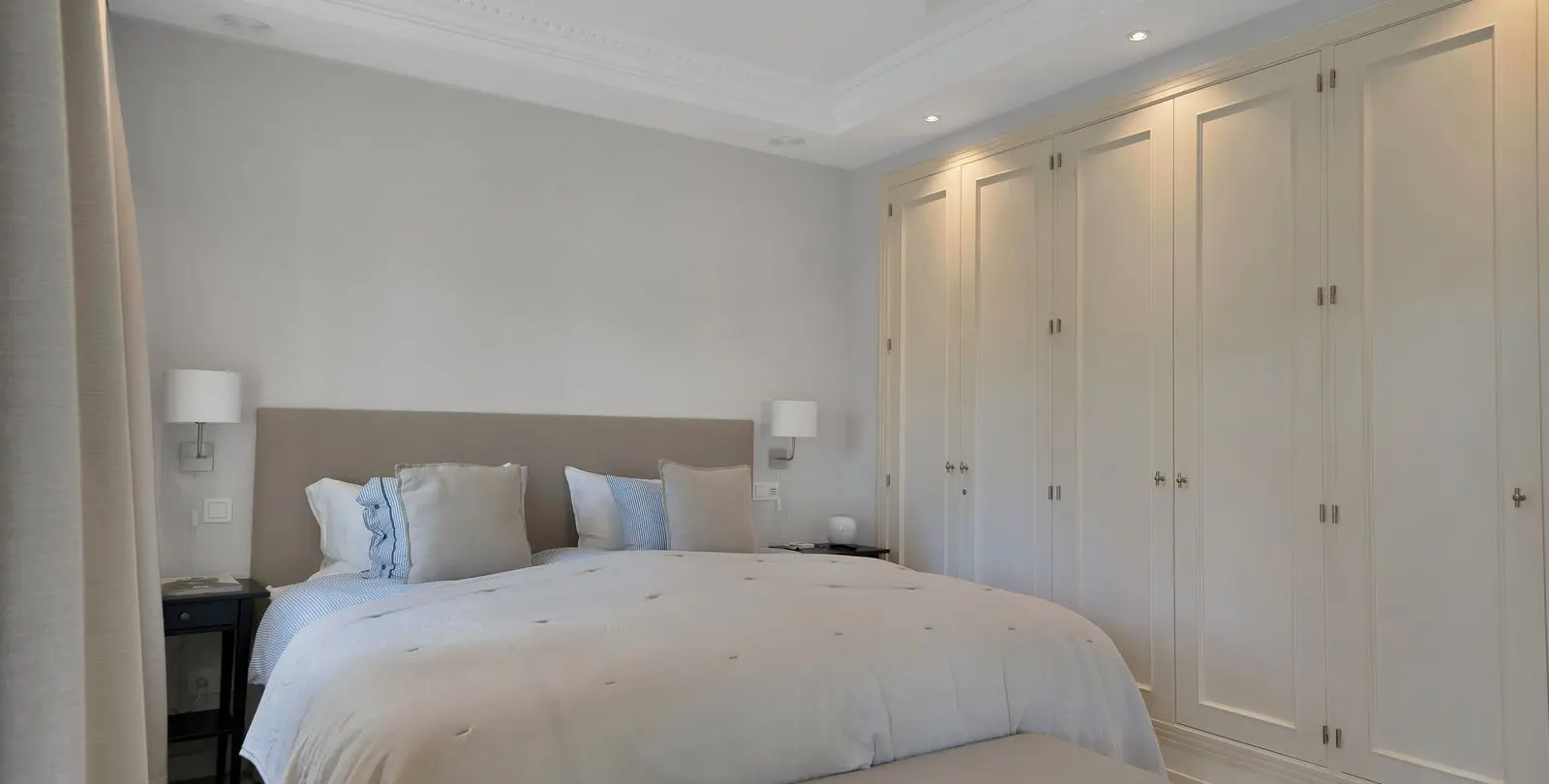 Продажа дома на две семьи в Puerto Banús 16