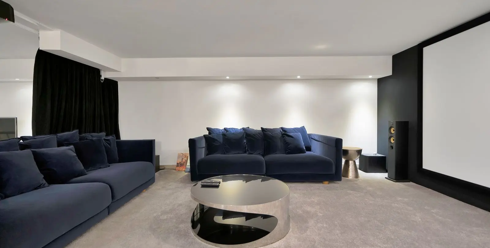Продажа дома на две семьи в Puerto Banús 28
