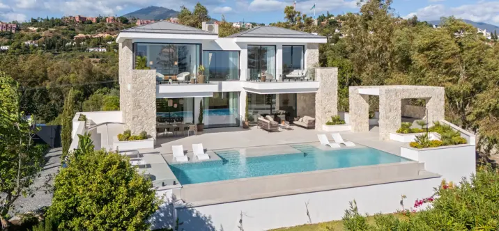 Venta de villa independiente en Benahavís 2