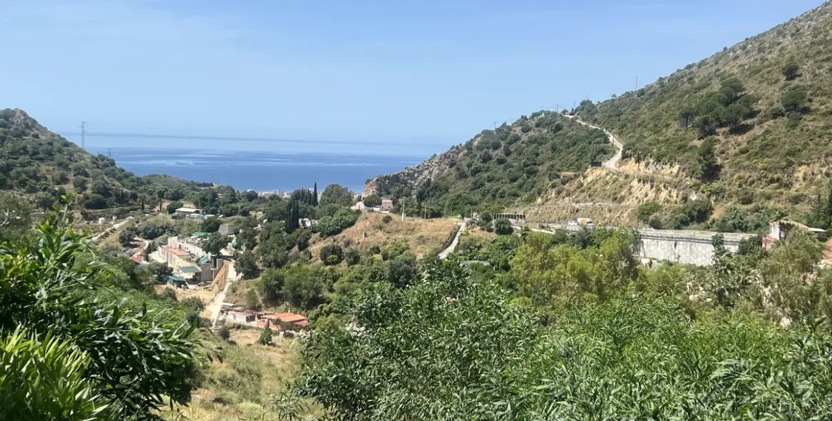 Venta de parcela residencial en Marbella 3