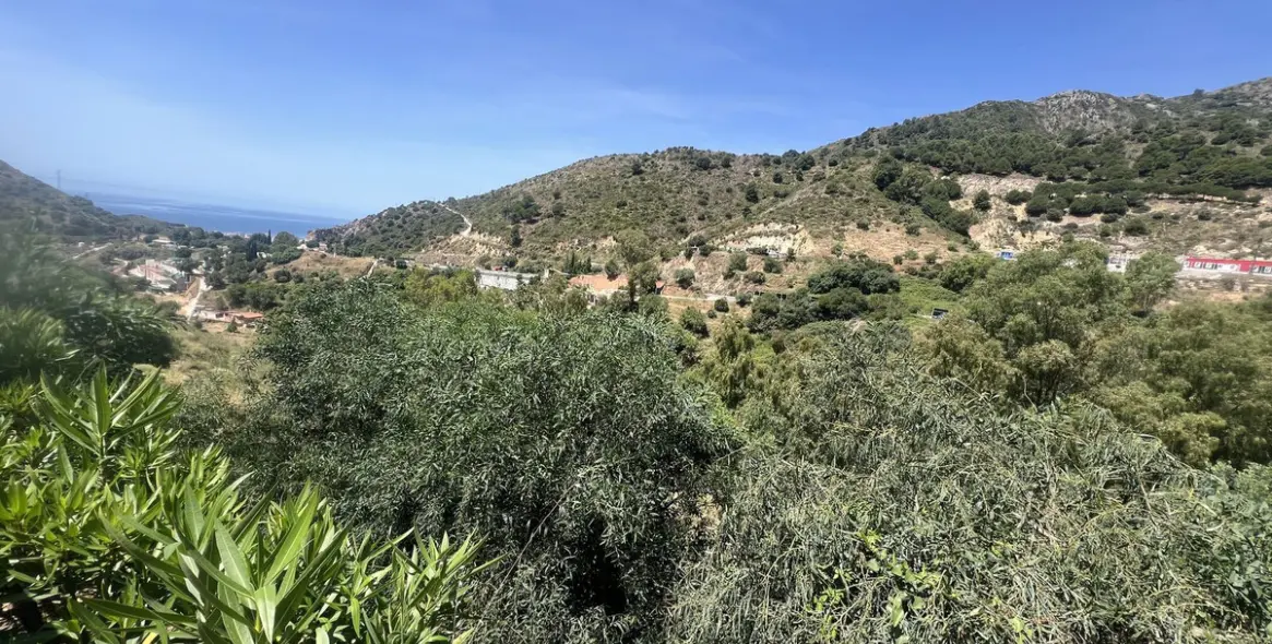 Venta de parcela residencial en Marbella 4