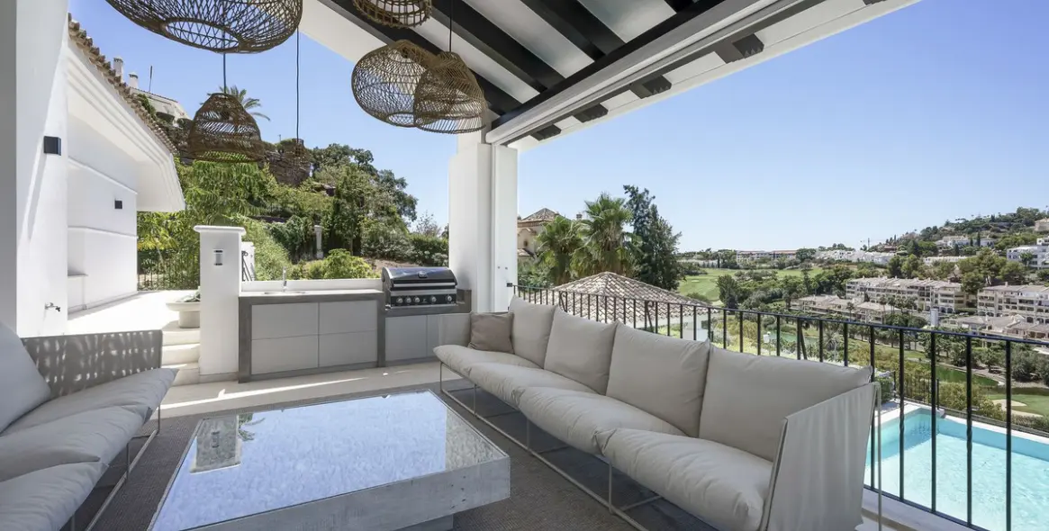 Sale of detached villa in Benahavís 4