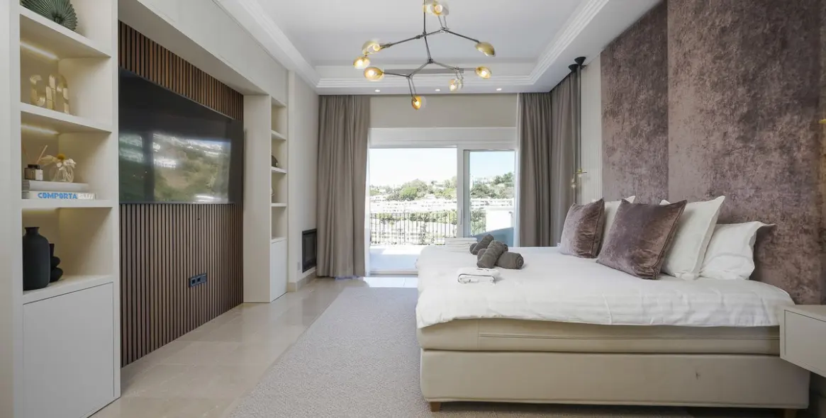 Sale of detached villa in Benahavís 24