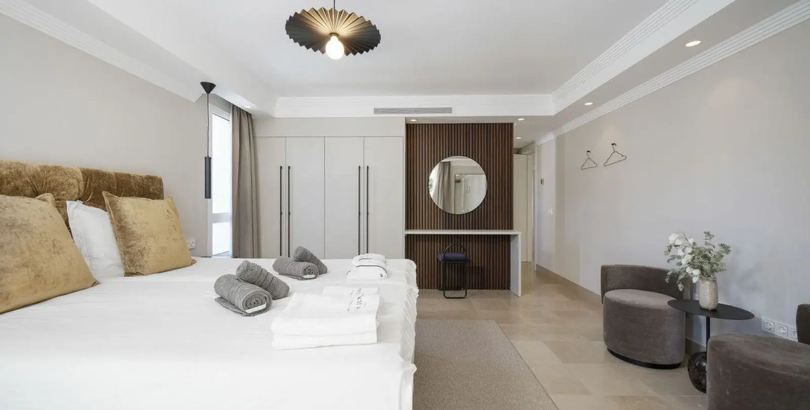 Sale of detached villa in Benahavís 34