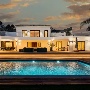 Venta de villa independiente en Nagüeles