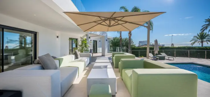Venta de villa independiente en Nagüeles 2
