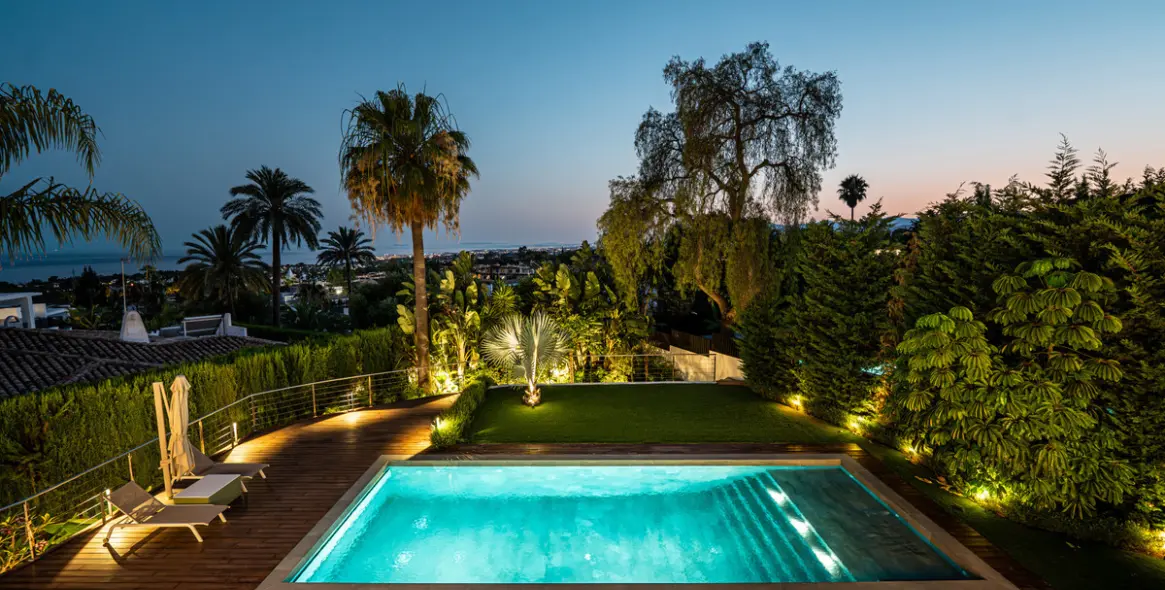 Venta de villa independiente en Nagüeles 6