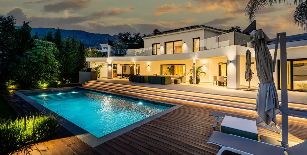Venta de villa independiente en Nagüeles 20