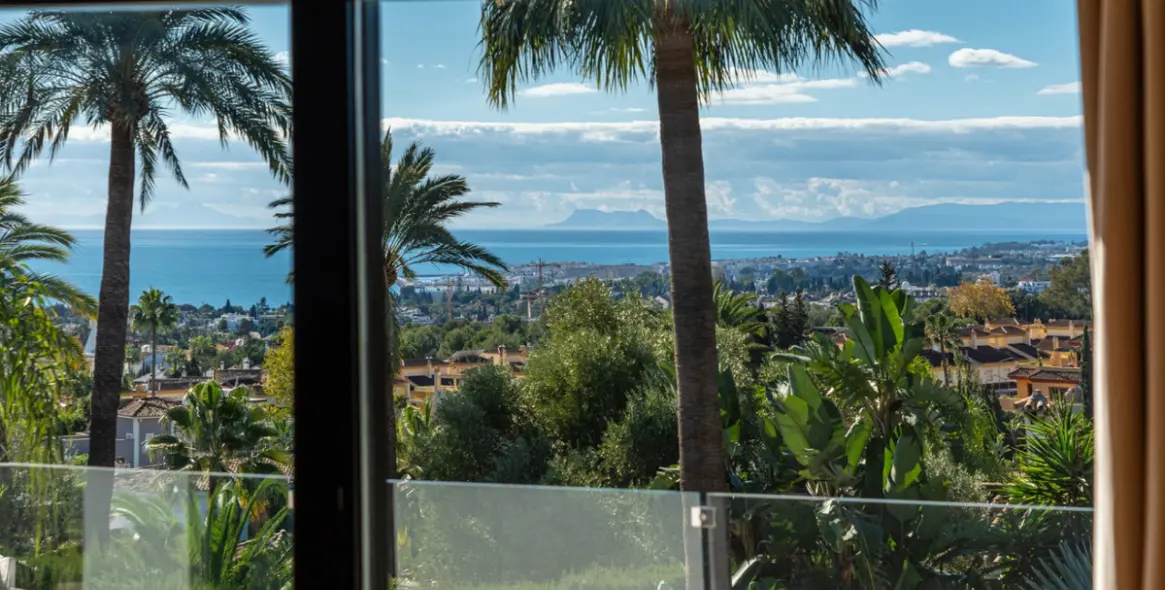Venta de villa independiente en Nagüeles 21