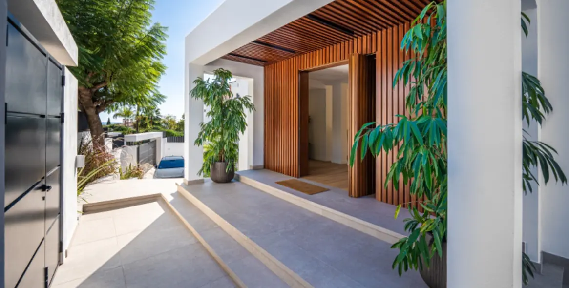 Venta de villa independiente en Nagüeles 31
