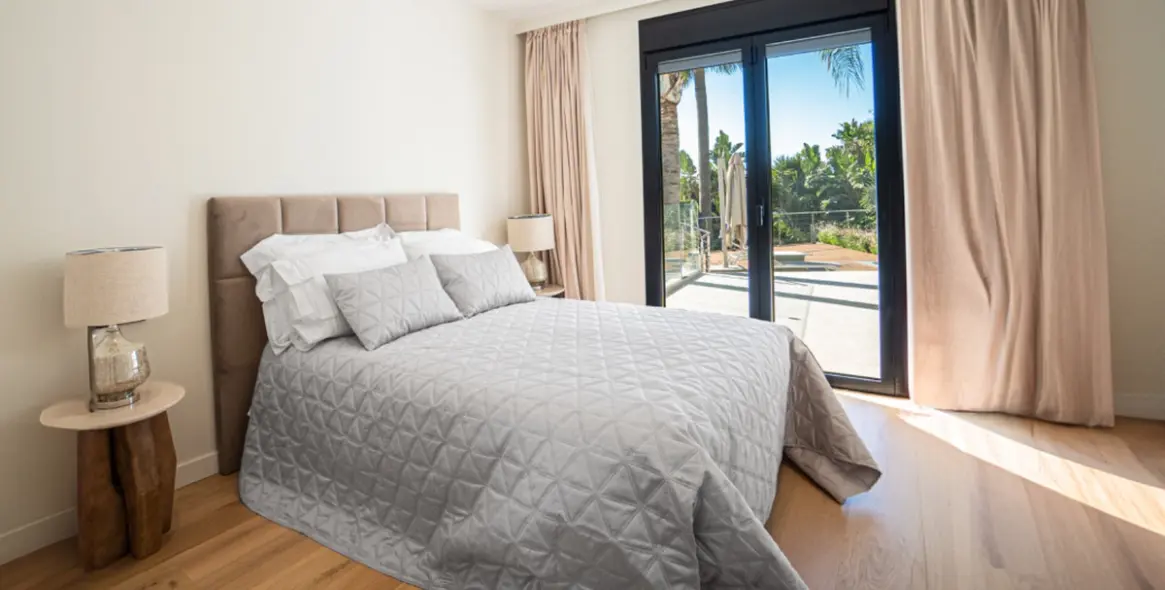Venta de villa independiente en Nagüeles 56