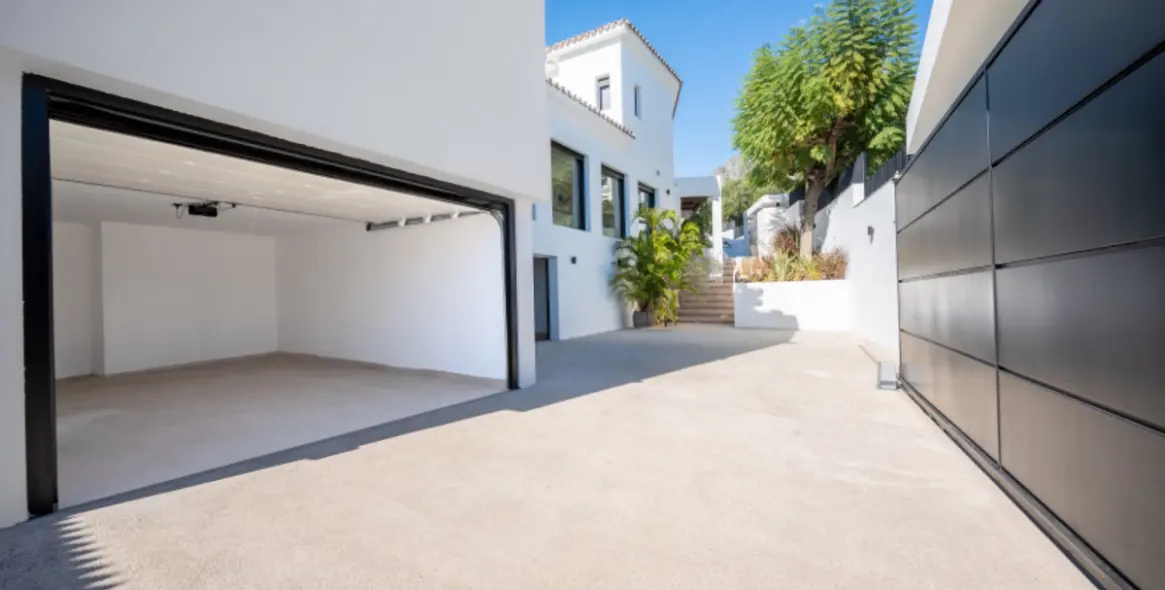 Venta de villa independiente en Nagüeles 69