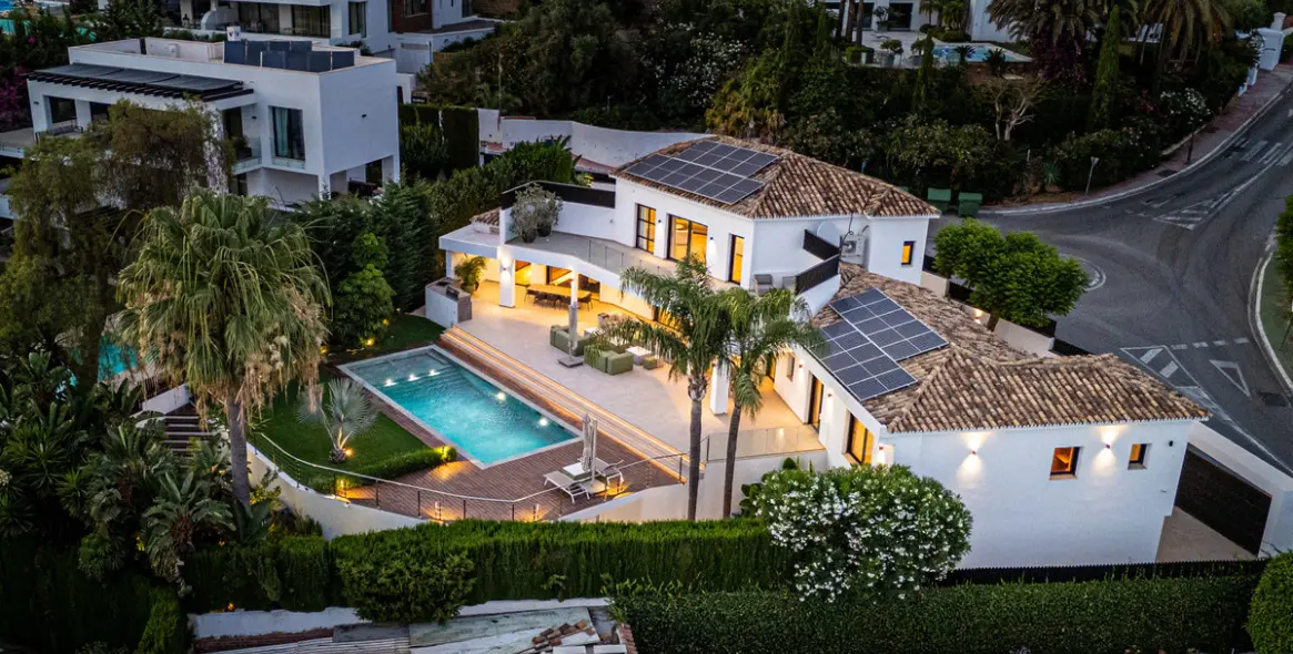 Venta de villa independiente en Nagüeles 85
