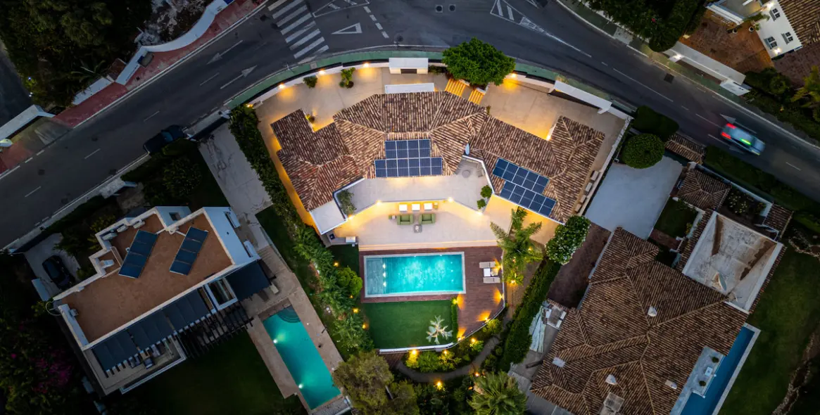 Venta de villa independiente en Nagüeles 87