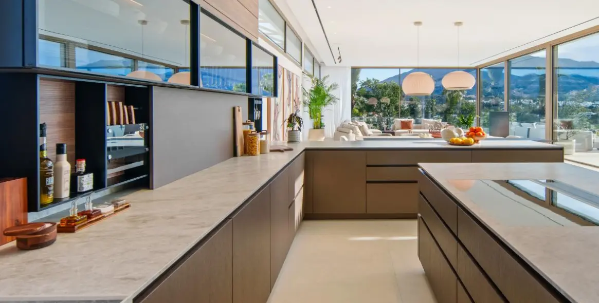 Venta de villa independiente en Nueva Andalucía 50