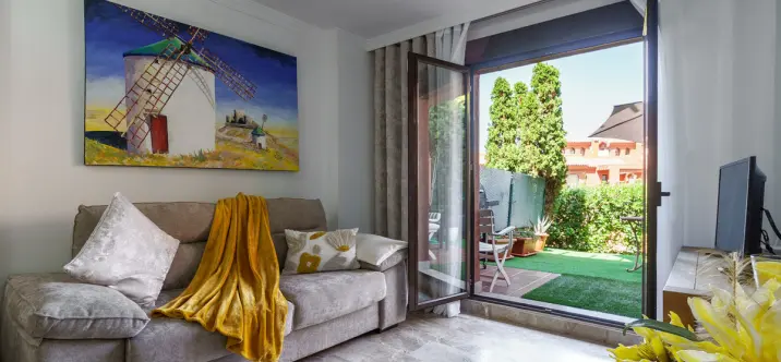 Short-term rent of ground floor apartment in Estepona 1