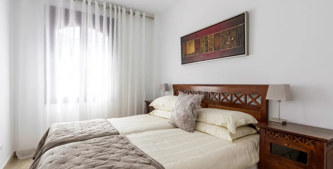 Short-term rent of ground floor apartment in Estepona 16