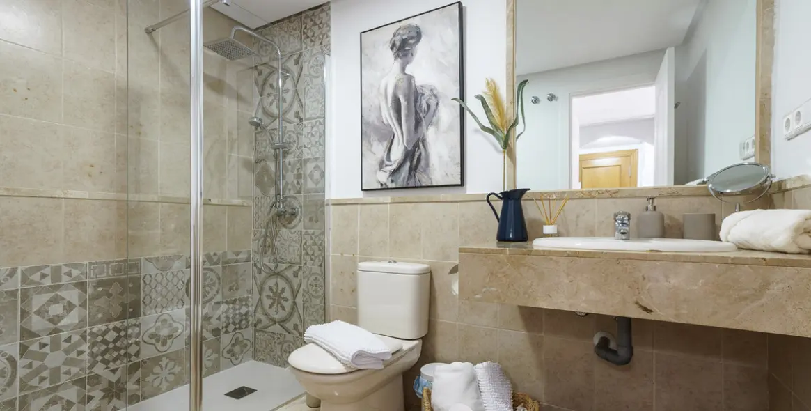 Short-term rent of ground floor apartment in Estepona 18